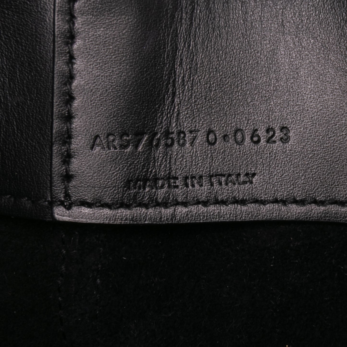 Saint Laurent Le 37 Bucket Bag