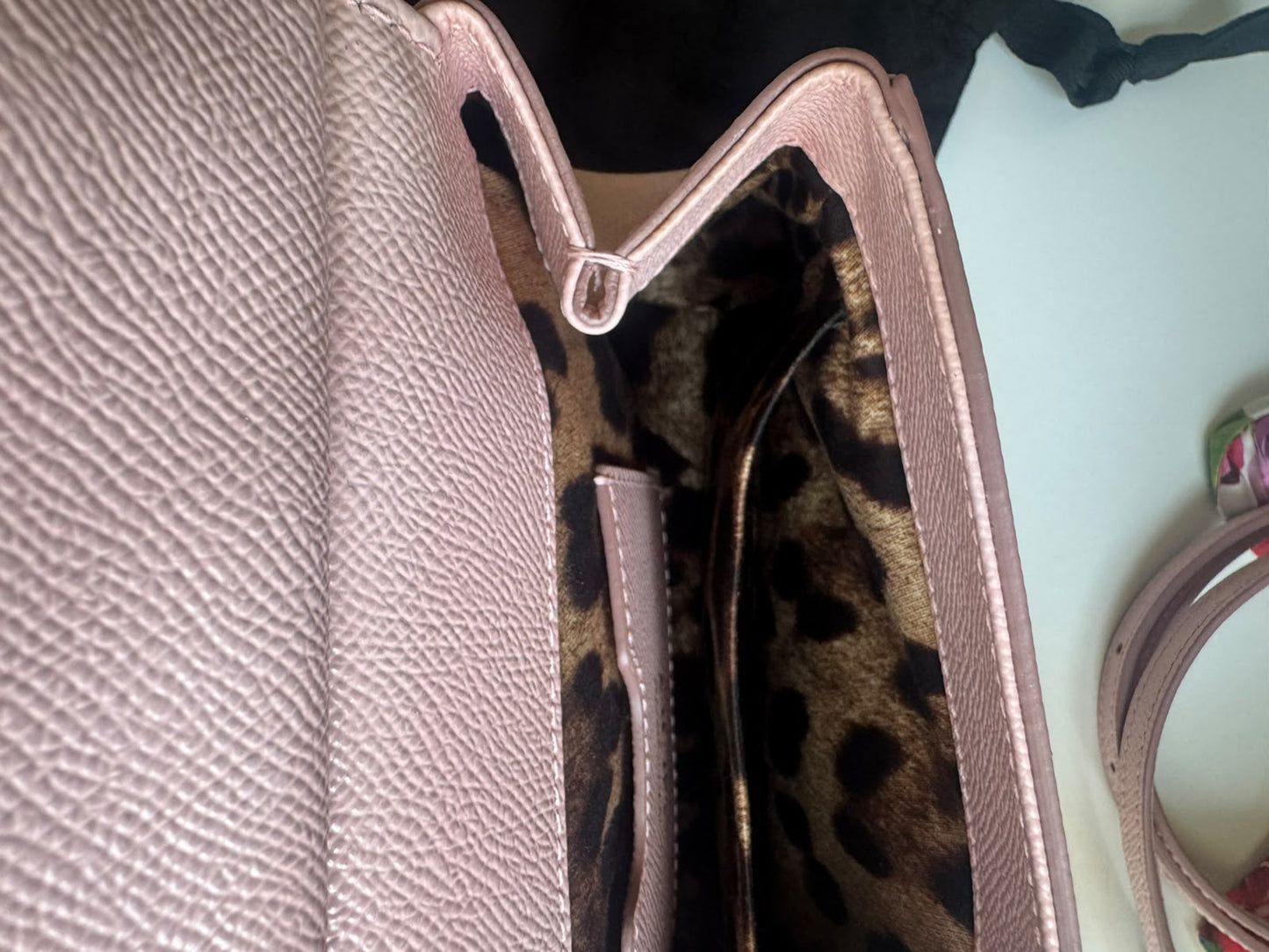 Dolce e Gabbana Small Leather Miss Sicily