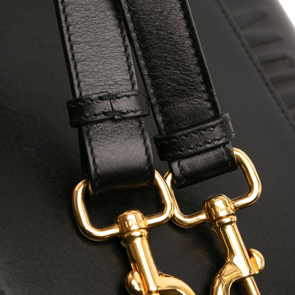 Prada Arque
