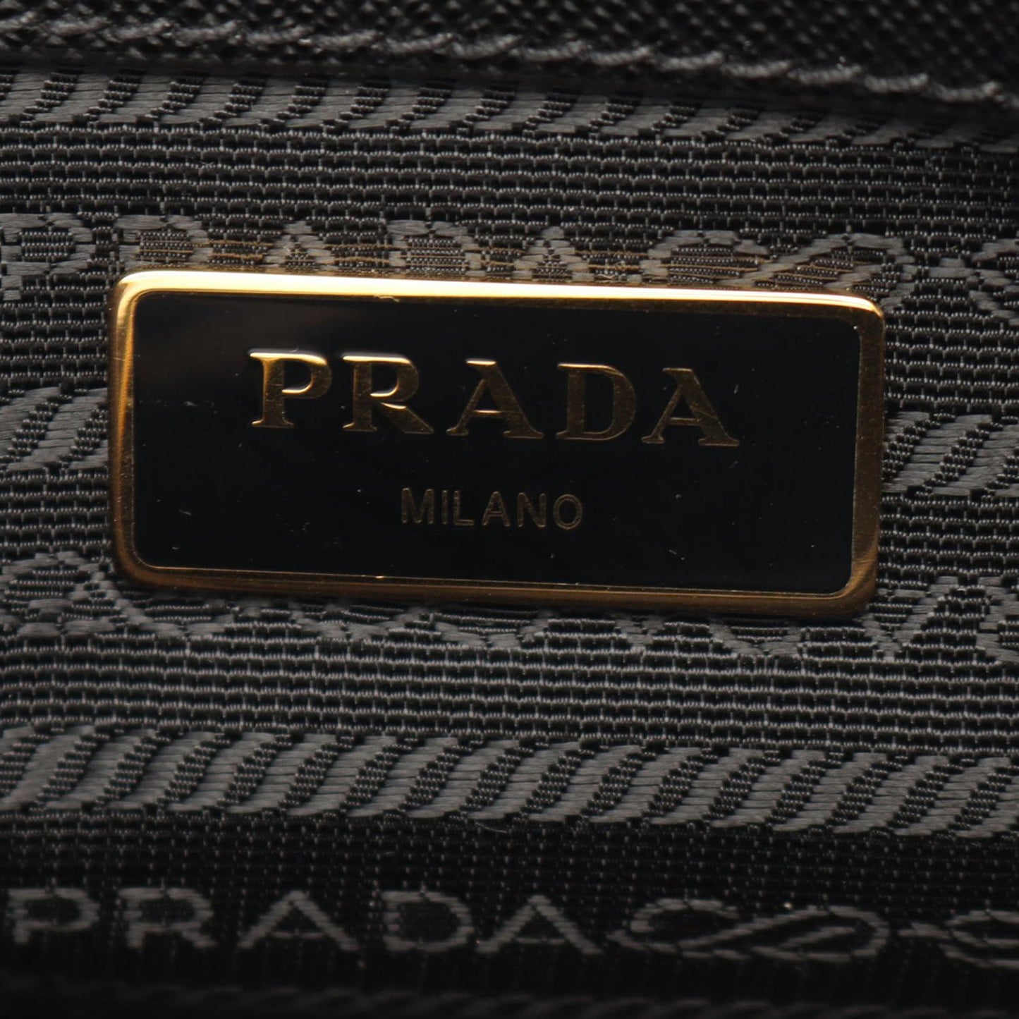 Prada Bauletto