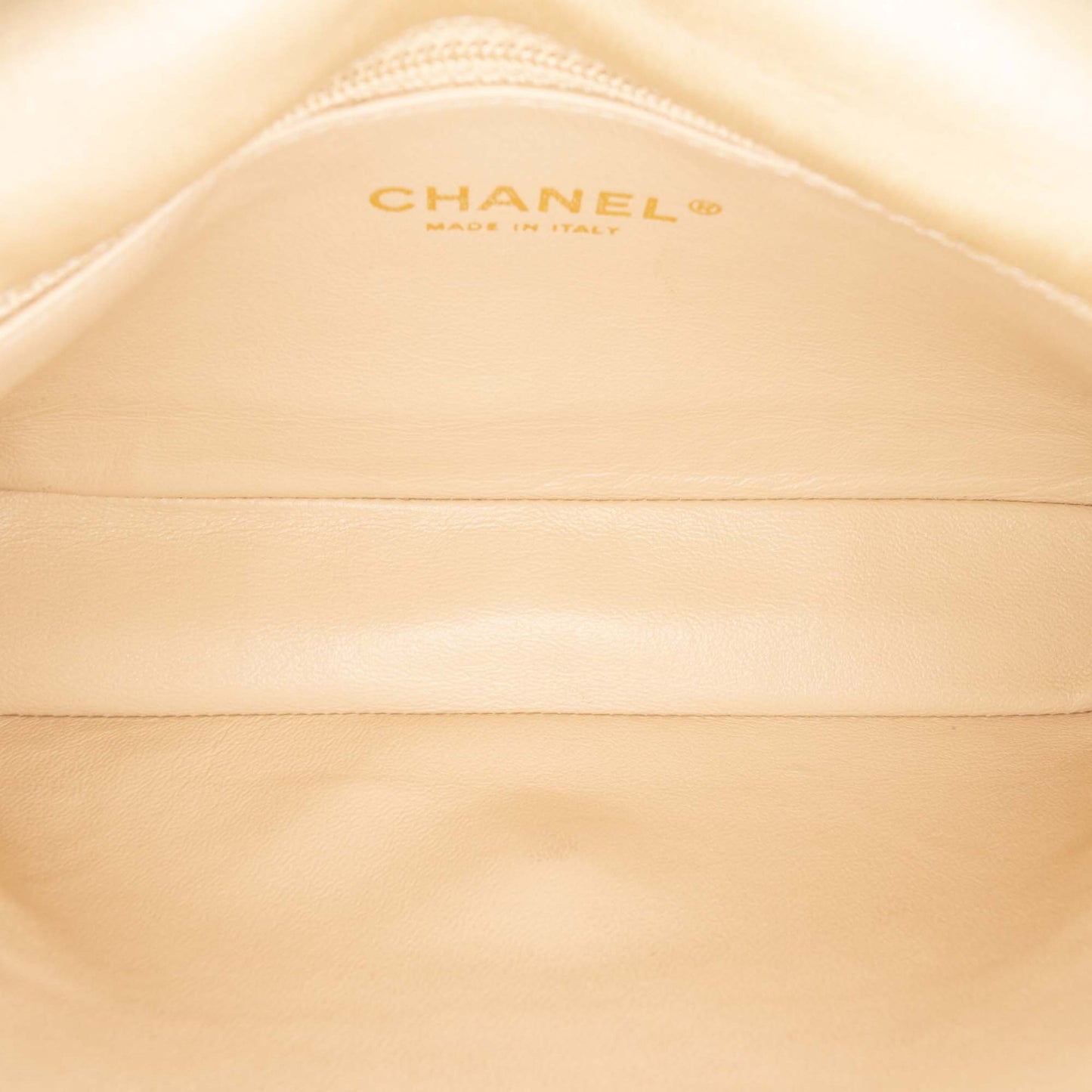 Chanel Iridescent Lambskin Pearl CC Crystal Flap