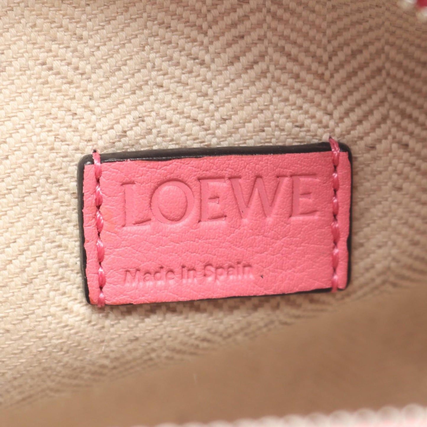 Loewe Puzzle