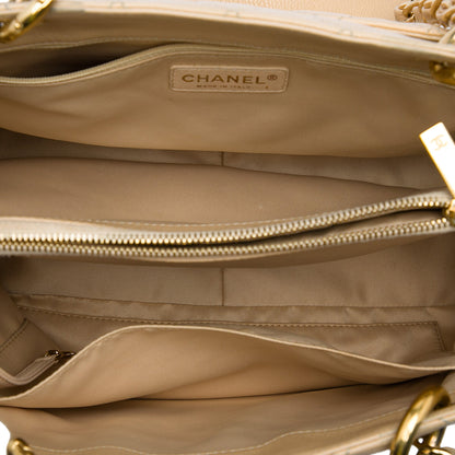 Chanel Caviar Grand Shopping Tote Bag