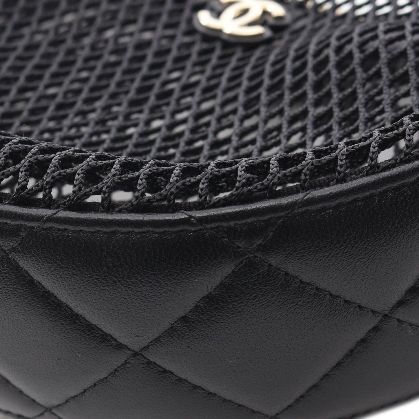 Borsa Chanel CC Round Mesh Hobo