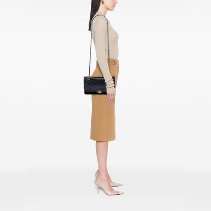 Chanel Medium Quilted Iridescent Calfskin Happy Stitch Flap