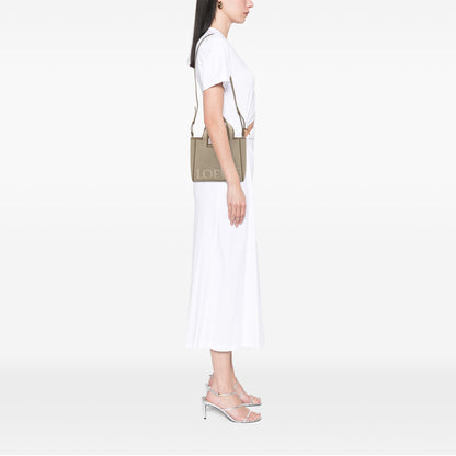 Loewe Font
